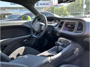 Dodge Challenger Scat Pack 6.4 V8 Carbon + Klappenauspuff + 22 Zoll + Tieferlegung