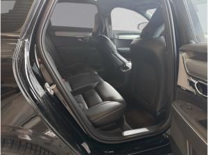 Volvo V90 Kombi Ultra Dark Recharge Plug-In Hybrid AWD