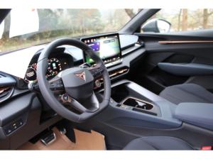 Cupra Terramar 1.5 TSI DSG e-Hybrid HUD AHK KAMERA LED ACC SHZ GRA 19