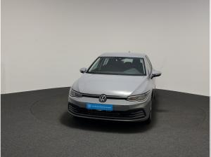Volkswagen Golf VIII 2.0 TDI DSG Life CarPlay ACC LED Navi