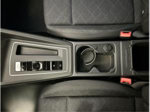 Volkswagen Golf VIII 2.0 TDI DSG Life CarPlay ACC LED Navi