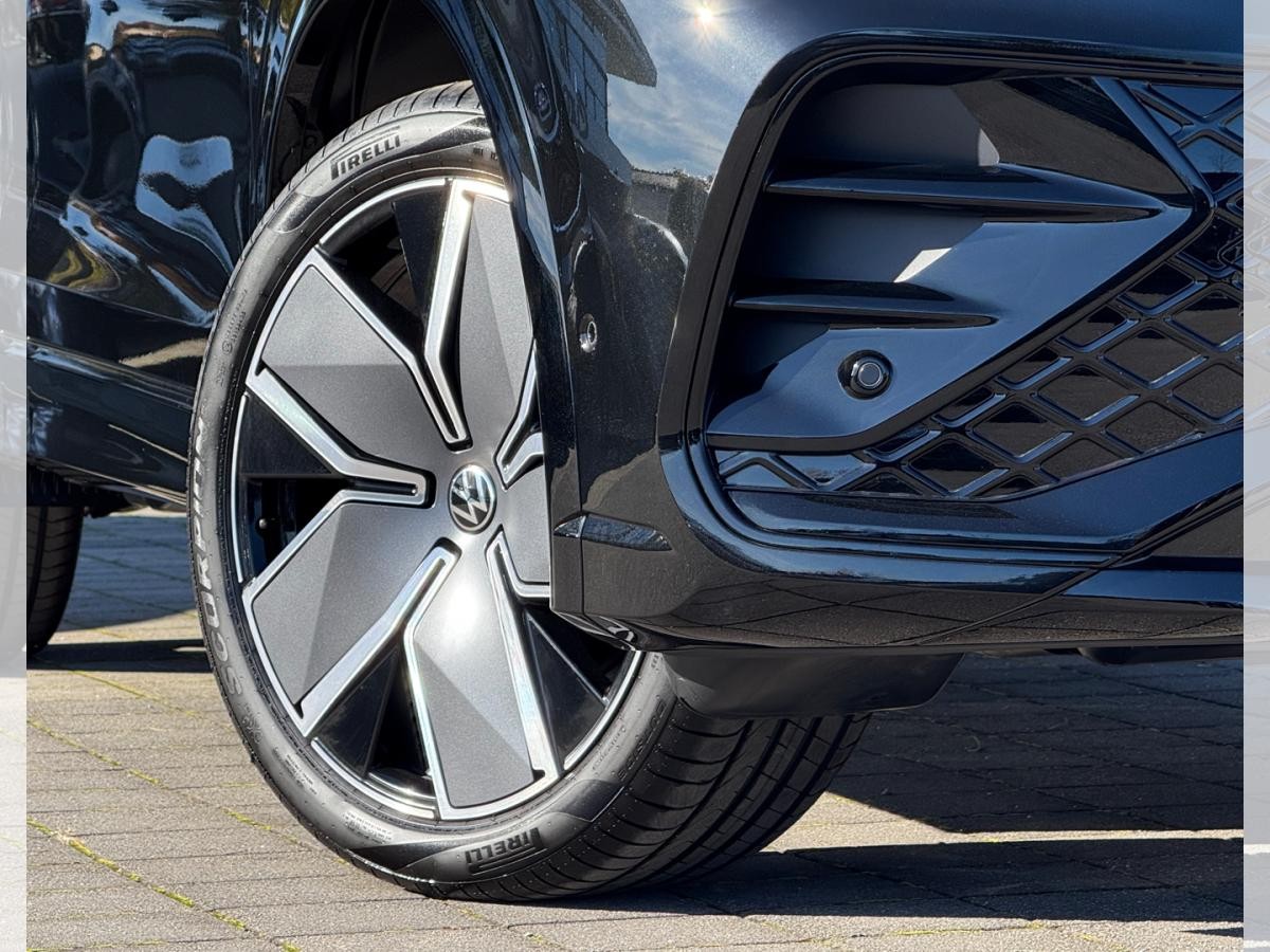 Volkswagen Tiguan R-LINE 2.0 TDI SCR 193 DSG 4MOTION (UVP 70.570€/KW37/25) NAV.MAX/PANO/20"/KOMFORT/WINTER/LED/UVM.