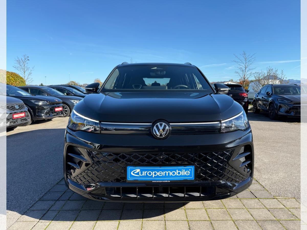 Volkswagen Tiguan R-LINE 2.0 TDI SCR 193 DSG 4MOTION (UVP 70.570€/KW37/25) NAV.MAX/PANO/20"/KOMFORT/WINTER/LED/UVM.