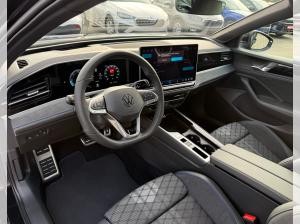 Volkswagen Passat Variant 2026 R-Line 2.0 TDI 4MOTION 193 DSG (UVP 70.220€/SOFORT) MATRIX/STANDHEIZ/HEAD/NAV15/19"/IQ.