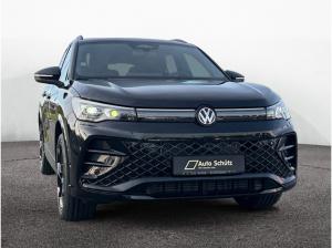 Volkswagen Tiguan R-Line*2.0TDI*4Motion*PANO*Winterreifen*BLACK-STYLE*LEDER*