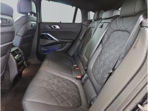 BMW X6 xDrive40i 672? netto/mntl.*M Sport*AHK*Panorama*2 Achs*Driv A Prof*360*Massage*