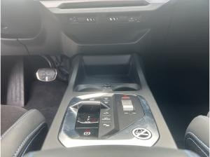 BMW 118 118d Hatch 350? netto/mtl*M Sportp.*Adapt. M Fahrw.*Adapt. LED*DAB*Kamera*Driving+Parking Assist.*