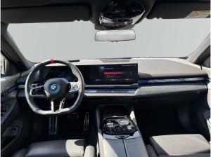 BMW i5 M60 xDrive Limousine 468? netto/mtl.*Pano*HiFi H&K*Head-Up*LED*DAB*Parkassist Prof*
