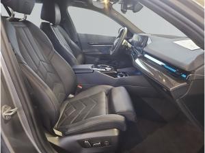 BMW 520 520i Touring 525? netto/mtl.*M Sportpaket*HiFi H&K*AHK*Head-Up*LED*DAB*
