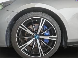 BMW i5 M60 xDrive Touring*641? Netto o. Anz*M Sport Pro*20 Zoll*B&W*AHK*Pano*