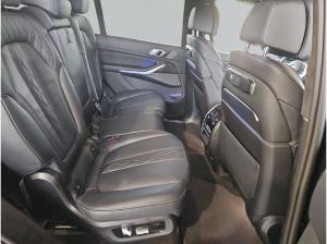 BMW X7 xDrive40d 951? netto/mtl.*M Sportpaket Pro*22 *LC Prof.*HUD*AHK*H/K*DAB*Driving+Parking Assist. Prof