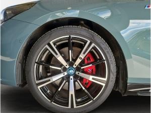 BMW i5 xDrive40 Limousine 515? netto/mtl.*M Sportpaket Pro*20 *LC Prof.*HUD*AHK*B&W*DAB*Adapt.LED*Adapt.Fah