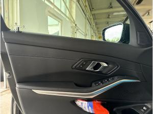 BMW 320 320d Limousine 332? netto/mtl.*M Sportpaket*LC Prof.*HUD*AHK*Hifi*Adapt. M-Fahrw.*Adapt. LED*ACC*Dri