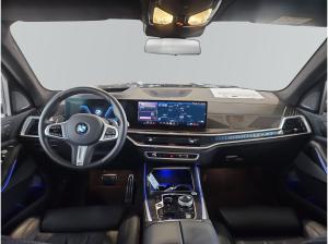 BMW X7 xDrive40d 951? netto/mtl.*M Sportpaket Pro*22 *LC Prof.*HUD*AHK*H/K*DAB*Driving+Parking Assist. Prof