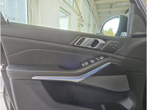 BMW X7 xDrive40d 951? netto/mtl.*M Sportpaket Pro*22 *LC Prof.*HUD*AHK*H/K*DAB*Driving+Parking Assist. Prof