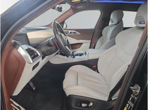 BMW XM 50e *1.126? netto*H&K*AHK*Komfortzg*SoftClose*IconicGlow*DriveAProf*Autobahnassist*Massage*LED*DAB*