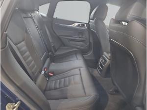 BMW i4 xDrive40 Gran Coupé 494? netto/mtl.*M Sportpaket*19 *LC Prof.*HUD*HiFi*AHK*Driving Assist.Prof.*Park