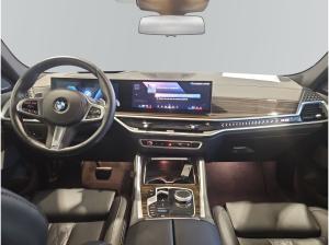 BMW X6 xDrive40d 847? netto/mtl.*M Sportpaket Pro*22 *LC Prof.*HUD*H/K*AHK*Pano*Adapt.LED*Adapt.M-Fahrw.*Ic