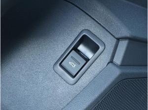 Audi A3 Sportback S line 35 TDI S tronic*ACC*AHK*LED*