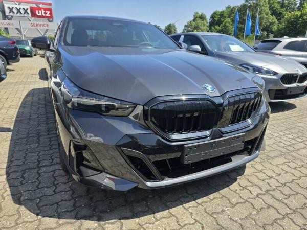 BMW 520 d Limousine M-SPORT PRO 22% Schnell sein !!