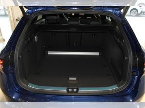 Skoda Superb Combi Sportline 2,0 TDI 142 kW DSG 4*4