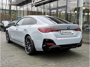 BMW i4 M50 xDrive //MTechnik Paket HeadUp Stop&Go HarmanKardon 20"LM