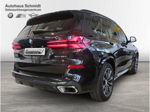 BMW X5 xDrive40d 746? netto/mtl.*M Sportpaket*AHK*H/K*Pano*IconicGlow*DriveAssistProf*ParkAssistProf*SoftCl