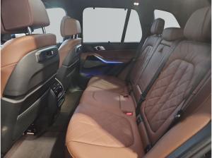 BMW X5 xDrive40d 746? netto/mtl.*M Sportpaket*AHK*H/K*Pano*IconicGlow*DriveAssistProf*ParkAssistProf*SoftCl