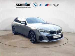 BMW i5 eDrive40 Touring M Sportpaket Panorama AHK