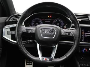 Audi Q3 S-Line 45TFSIe S-tronic/ Navi, 360°, AHK, LED