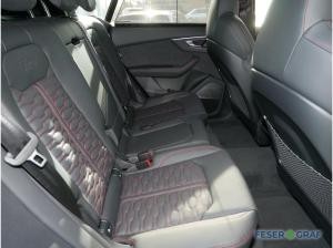 Audi RS Q8 SUV performance tiptronic