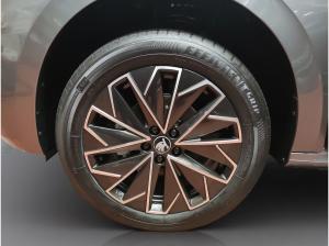 Skoda Kamiq Tour 1.0 TSI DSG ACC LED RFK SMART LINK