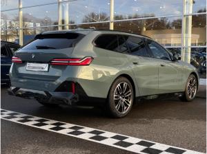 BMW i5 T.e40 M Sport HUD ACC SuView.PanoD.BW AHK 20"