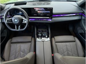 BMW i5 T.e40 M Sport HUD ACC SuView.PanoD.BW AHK 20"