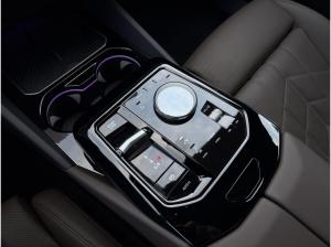 BMW i5 T.e40 M Sport HUD ACC SuView.PanoD.BW AHK 20"