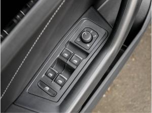 Volkswagen T-Roc 2.0 TDI DSG STYLE AHK BLACK STYLE 19 ZOLL