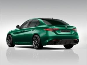 Alfa Romeo Giulia Veloce 2.0 Turbo 280PS AT8 Q4 Panorama Navi