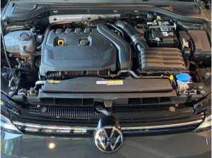 Volkswagen Golf VIII 1.5 TSI Life DSG AppConnect LED Einparkhilfe
