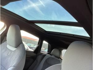 Audi Q3 SUV e-hybrid S tronic