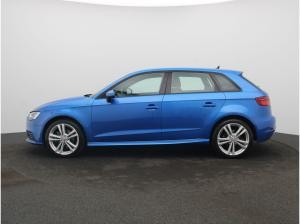 Audi A3 Sportback S-Line 40TFSIe S-tronic / Navi, LED