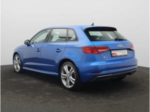 Audi A3 Sportback S-Line 40TFSIe S-tronic / Navi, LED
