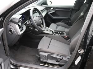 Audi A3 Sportback S-Line 40 TFSIe S-tronic / LED, DAB
