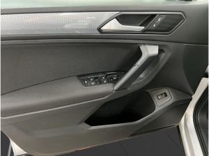 Volkswagen Tiguan 1.5 TSI Life AHK Matrix LM 17" PDC vo+hi ACC