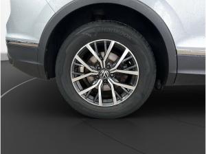 Volkswagen Tiguan 1.5 TSI Life AHK Matrix LM 17" PDC vo+hi ACC