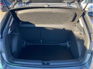 Skoda Fabia Tour 1.0TSI LED.WINTER.LaneA.DriverA.KAM.KESSY.SMARTLINK.DAB