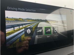 Skoda Fabia Tour 1.0TSI 1.0TSI LED.DSG.NAV.WINTER.KAM.KESSY.PDC.SUNSET.SMARTLINK.DAB