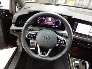 Volkswagen Golf VIII 2.0TSI 4Motion *Navi*Matrix-LED*R-Line