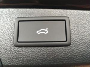 Skoda Superb Combi Selection 1.5 TSI DSG IV AHK NAVI