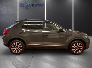 Volkswagen T-Roc Active 2.0 TDI DSG Navi Climatronic Sitzheizung