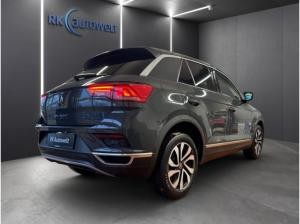 Volkswagen T-Roc Active 2.0 TDI DSG Navi Climatronic Sitzheizung